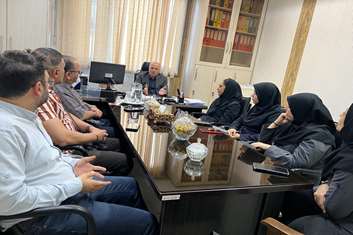 نشست صمیمانه مدیر بیمارستان امام سجاد با کارکنان پذیرش